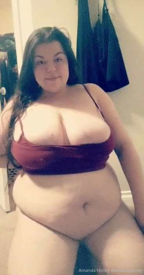 Photo by amandacurvy published on November 19,2023 12:49:45 - BestThots