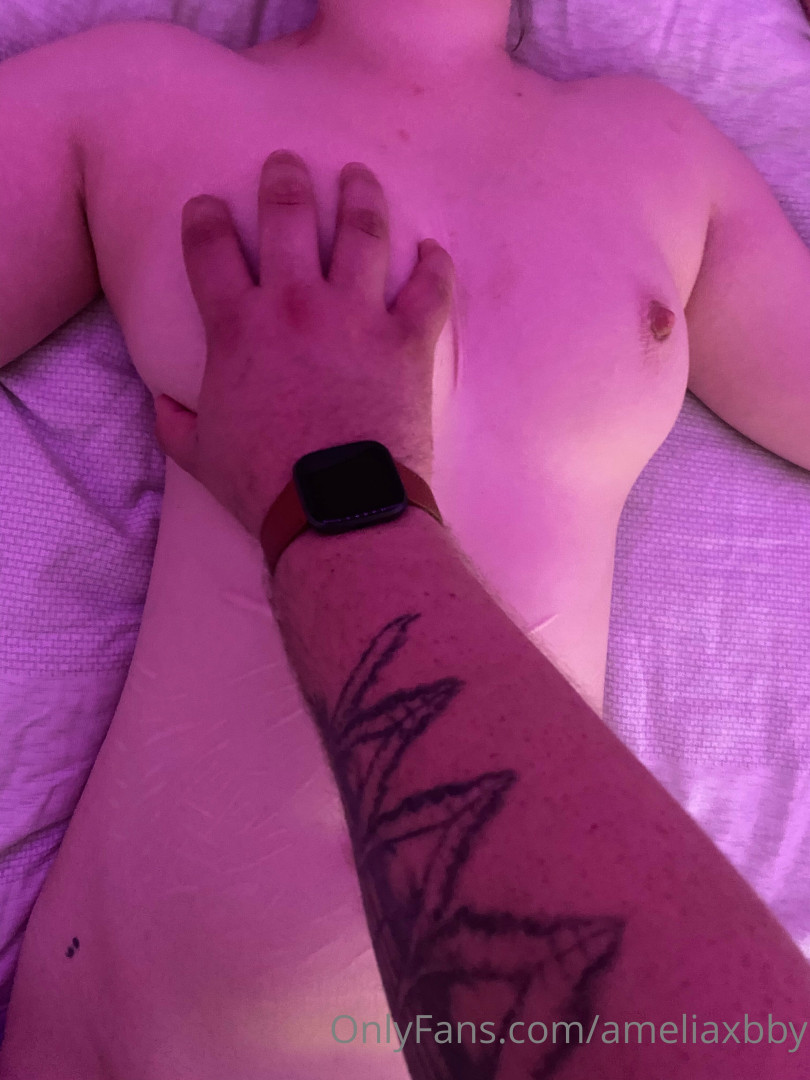 Photo by ameliaxbby published on November 21,2023 04:17:52 - BestThots