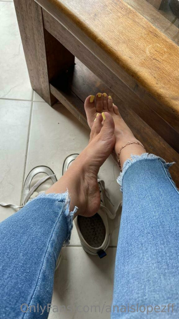 Photo by anaislopezff published on November 21,2023 03:03:38 - BestThots