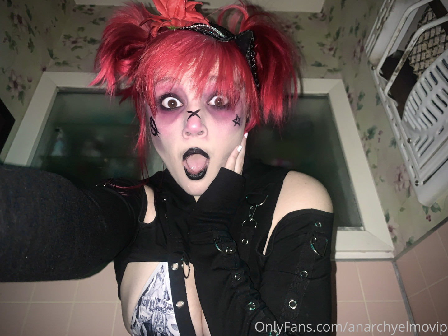 Photo by anarchyelmovip published on November 21,2023 02:49:07 - BestThots