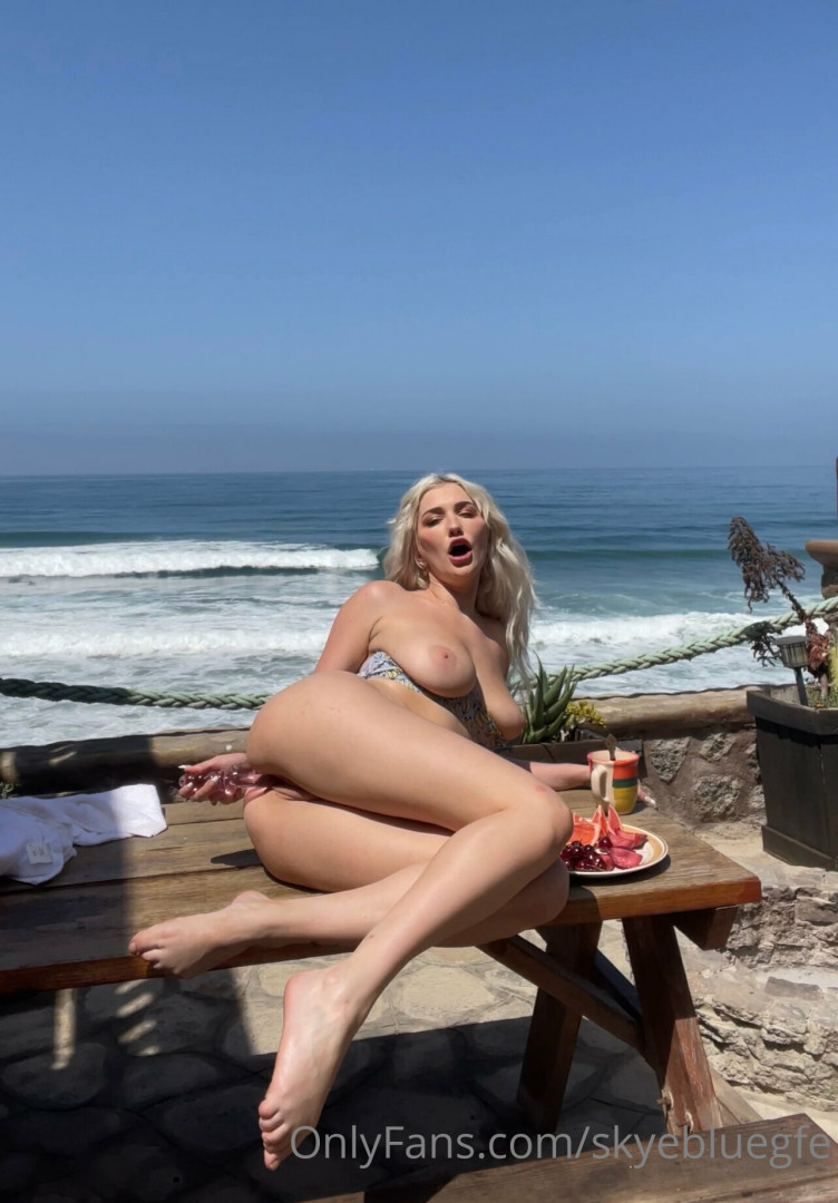 Photo by skyebluegfe published on June 5,2023 03:48:34 - BestThots