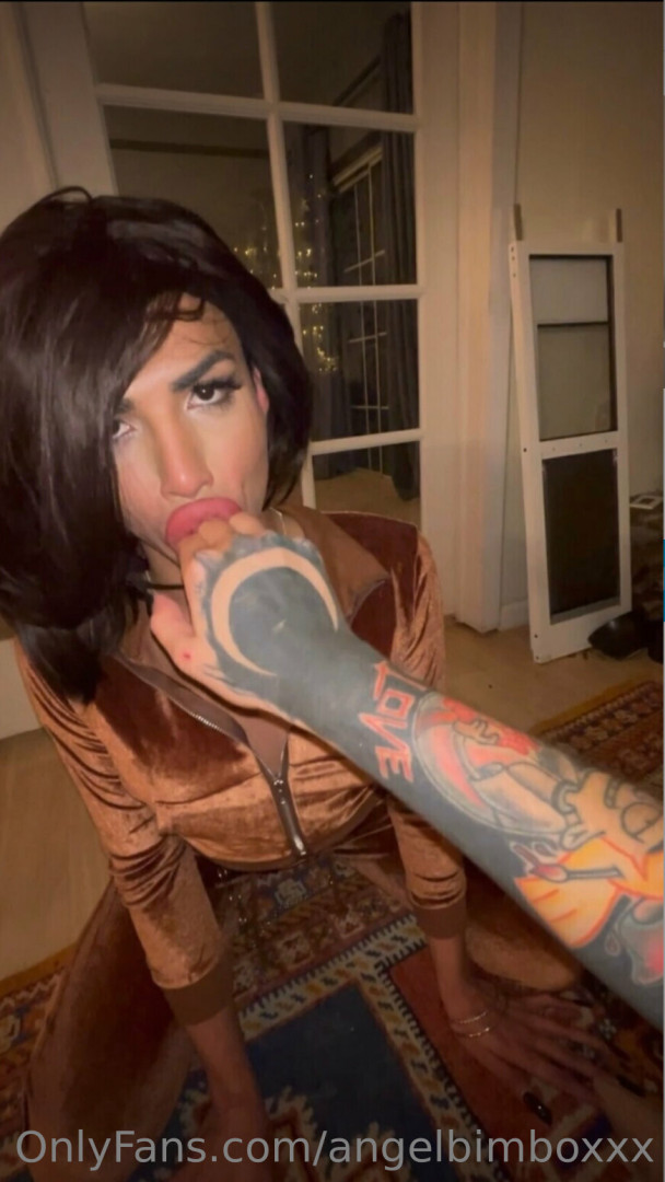 Photo by angelbimboxxx published on November 21,2023 00:52:04 - BestThots