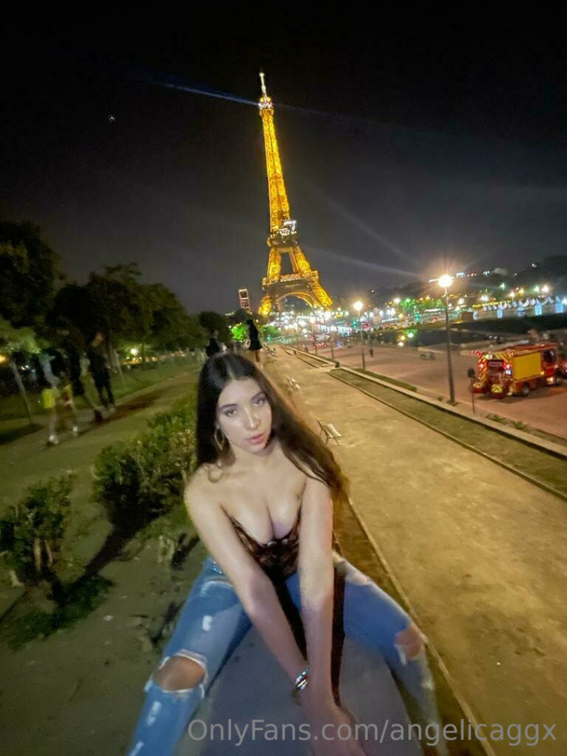 Photo by angelicaggx published on November 21,2023 00:20:31 - BestThots