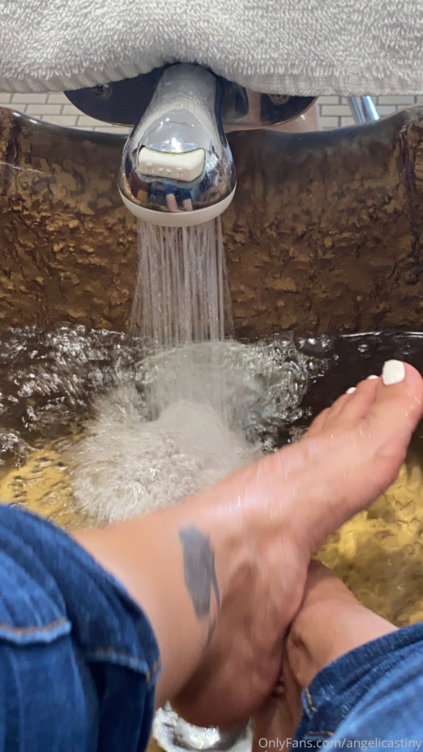 Photo by angelicastiny published on November 21,2023 00:16:06 - BestThots