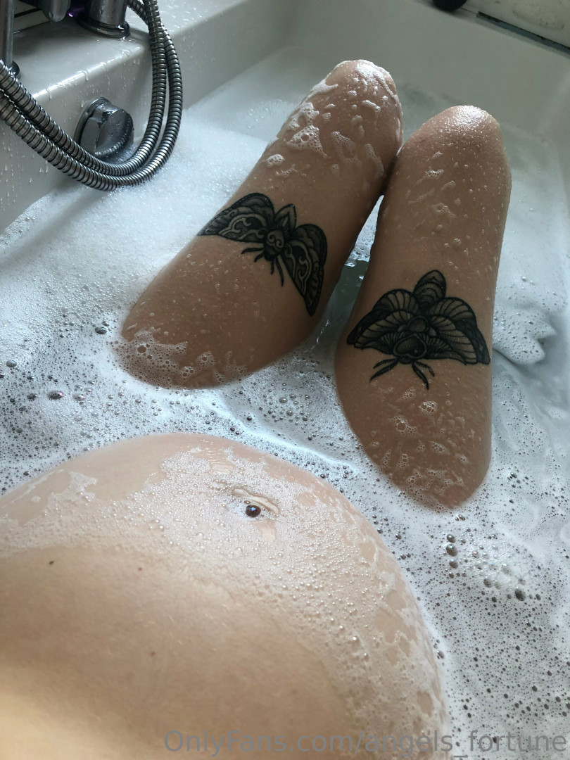 Photo by angels_fortune published on November 20,2023 23:59:59 - BestThots