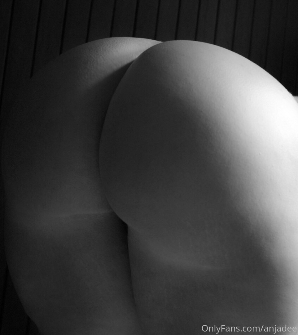 Photo by anjadee published on November 20,2023 23:19:02 - BestThots