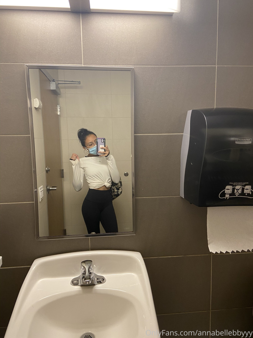 Photo by potatocomrade published on November 20,2023 22:09:49 - BestThots