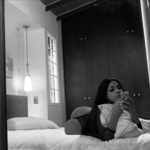 arianna_roy #8546085