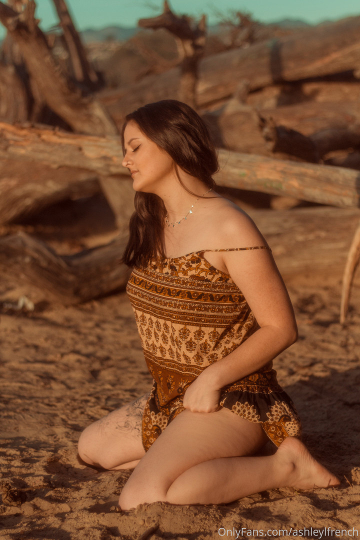 Photo by ashleylfrench published on November 23,2023 13:43:05 - BestThots