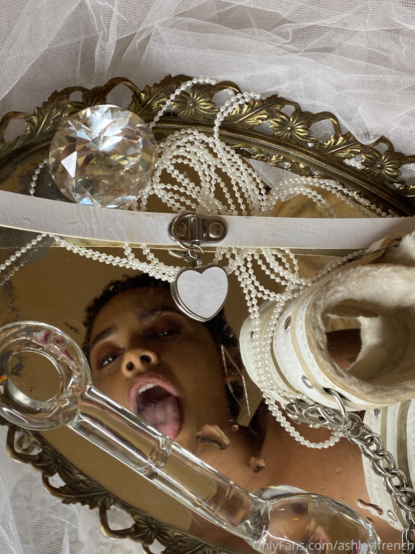 Photo by ashleylfrench published on November 23,2023 13:46:11 - BestThots