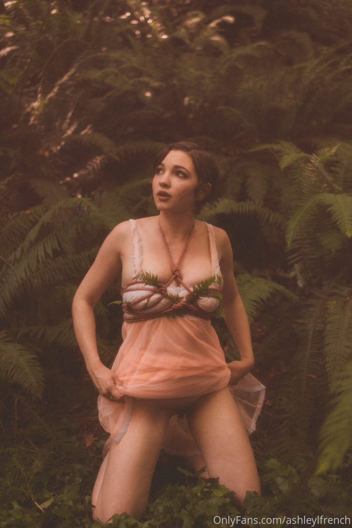 Photo by ashleylfrench published on November 23,2023 13:46:13 - BestThots