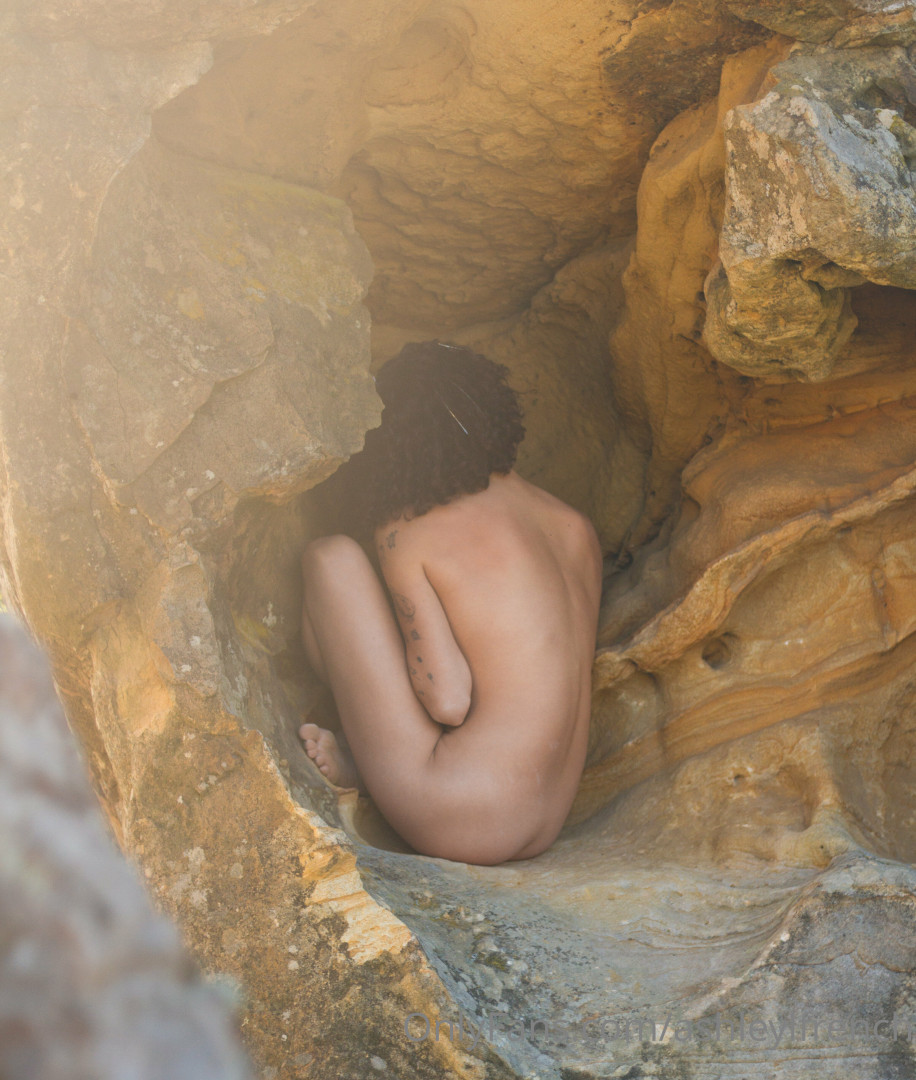 Photo by ashleylfrench published on November 23,2023 13:47:48 - BestThots