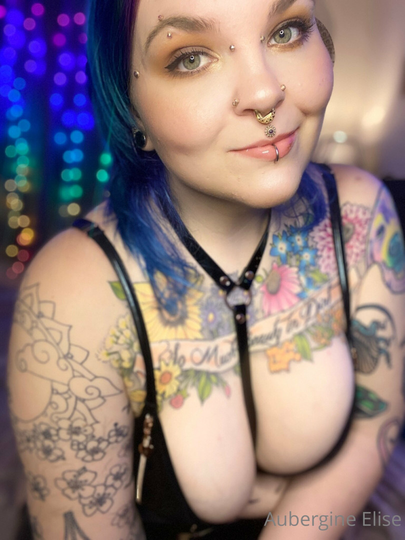 Photo by tattooedmillennial published on November 23,2023 04:59:29 - BestThots