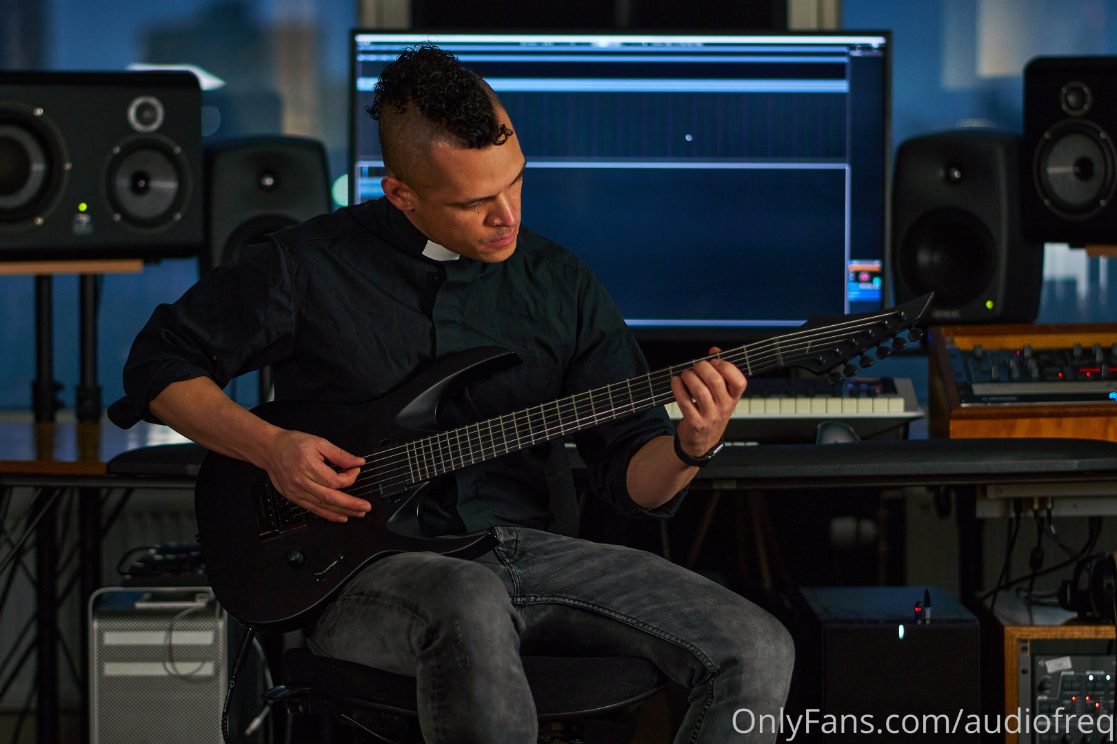 Photo by audiofreq published on November 23,2023 04:51:22 - BestThots