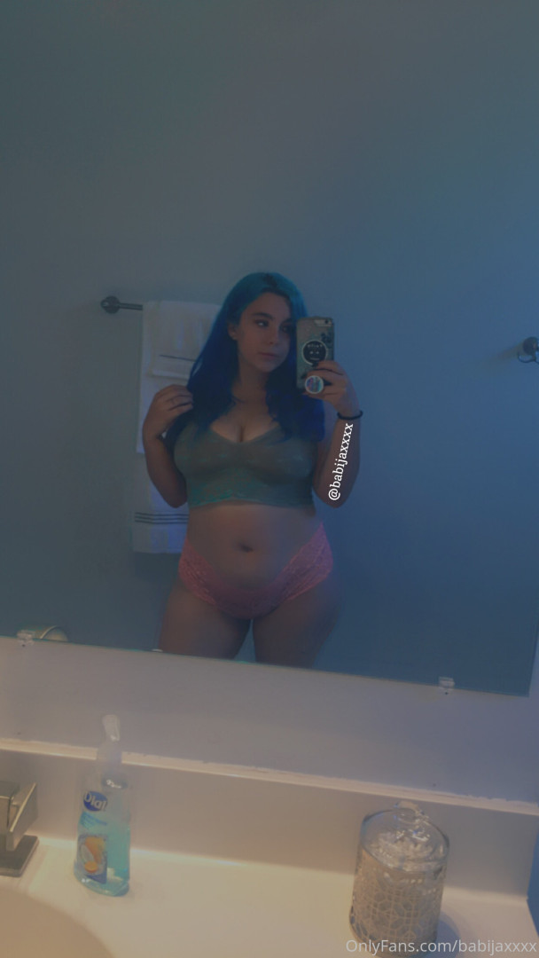 Photo by babijaxxxx published on November 29,2023 00:07:34 - BestThots