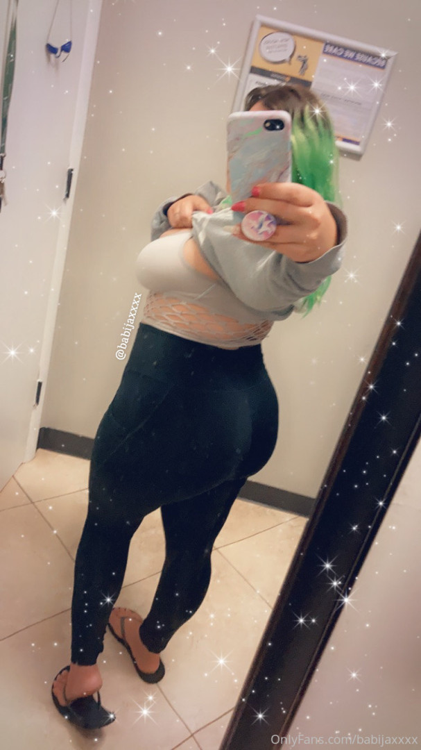 Photo by babijaxxxx published on November 29,2023 00:07:38 - BestThots