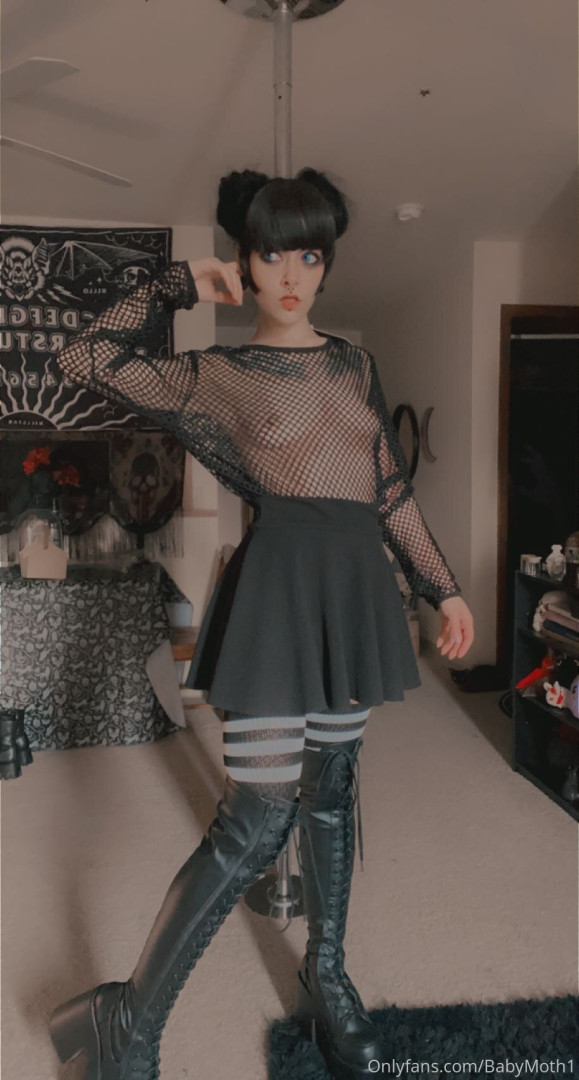 Photo by babymoth1 published on November 28,2023 23:11:40 - BestThots