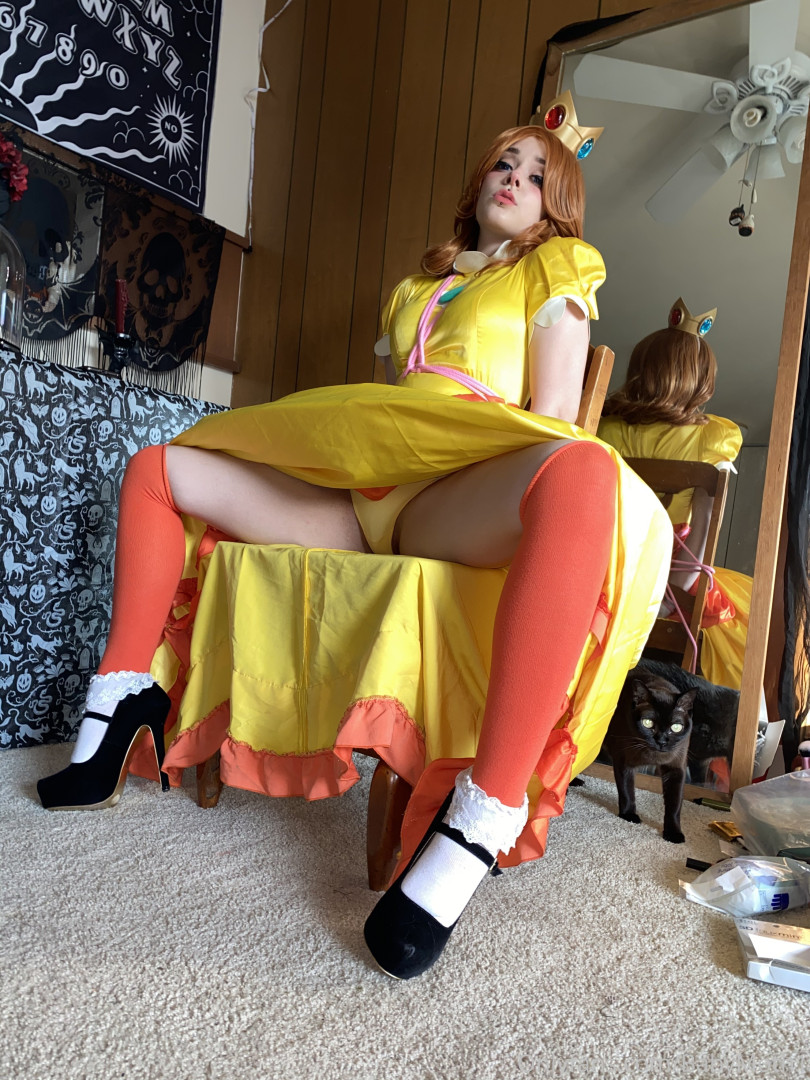 Photo by babymoth1 published on November 28,2023 23:12:15 - BestThots