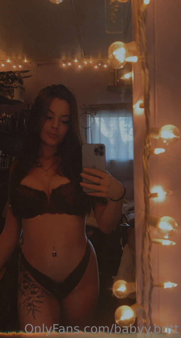 Photo by babyy.britt published on November 28,2023 22:53:03 - BestThots