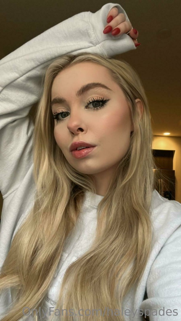 Photo by haleyspades published on August 8,2023 09:38:36 - BestThots