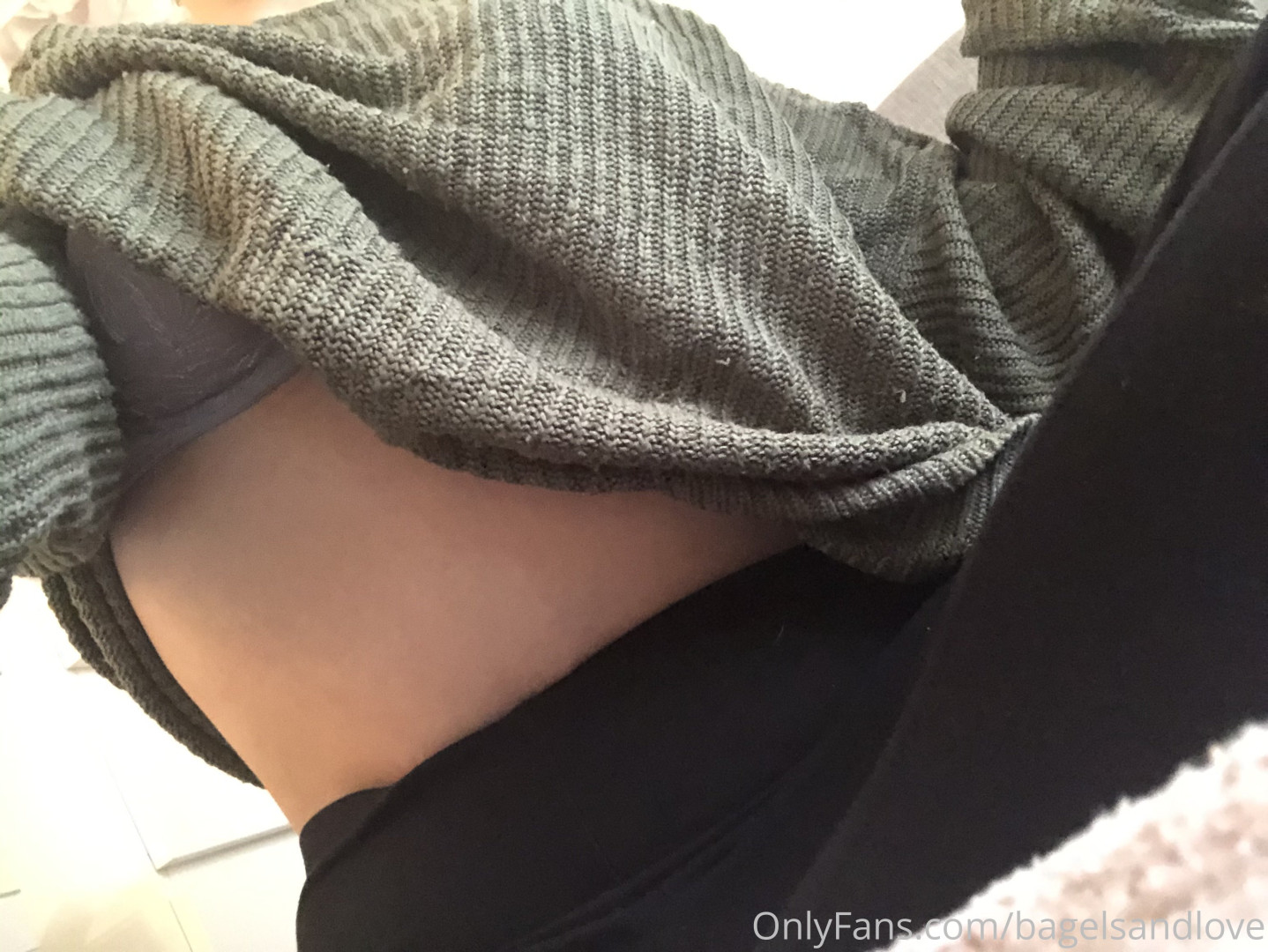 Photo by bagelsandlove published on November 28,2023 20:56:50 - BestThots