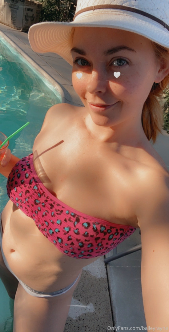 Photo by baileyrayne published on November 28,2023 20:25:05 - BestThots