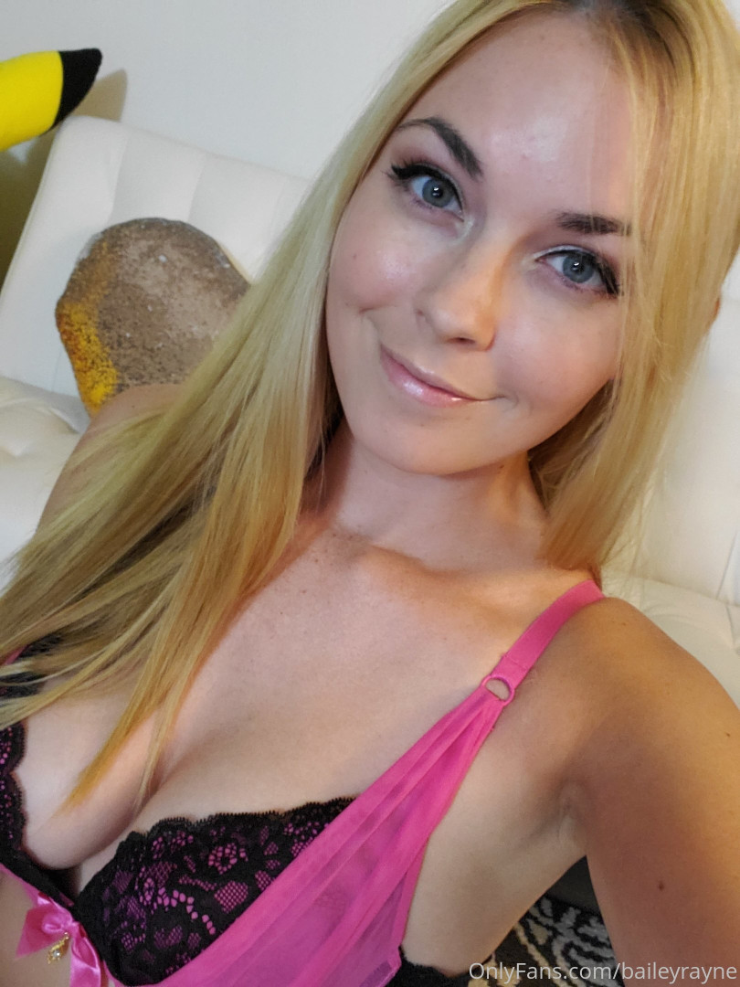 Photo by baileyrayne published on November 28,2023 20:25:06 - BestThots