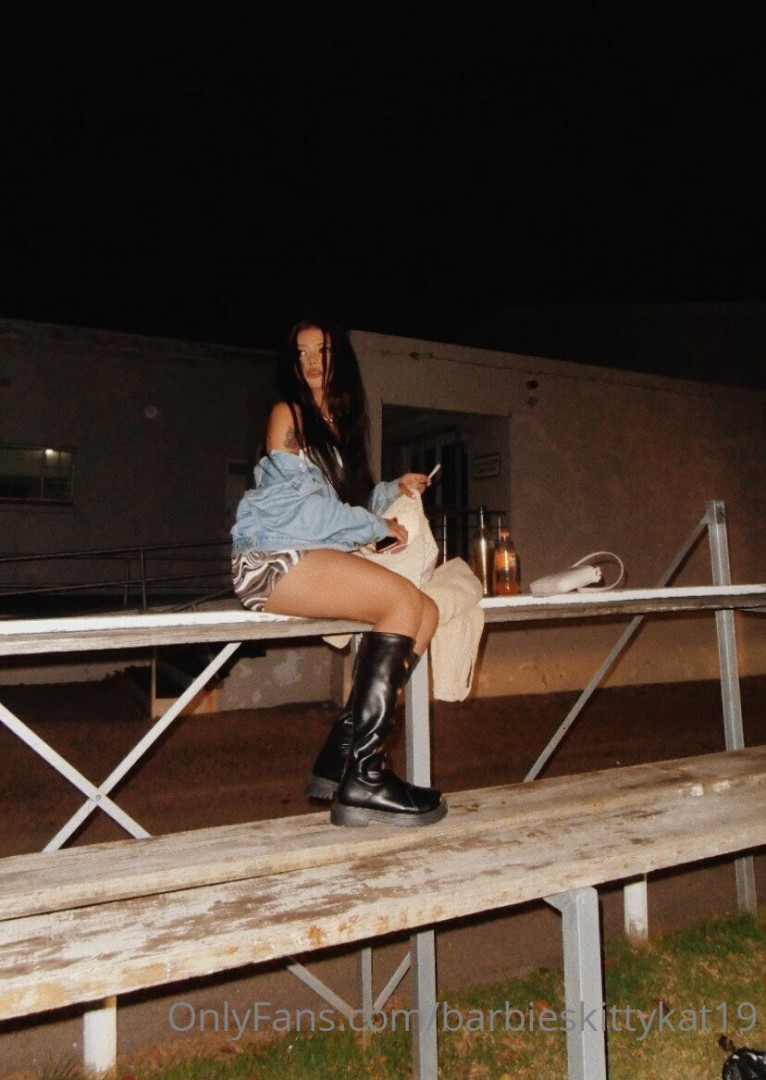 Photo by barbieskittykat19 published on December 9,2023 18:28:50 - BestThots