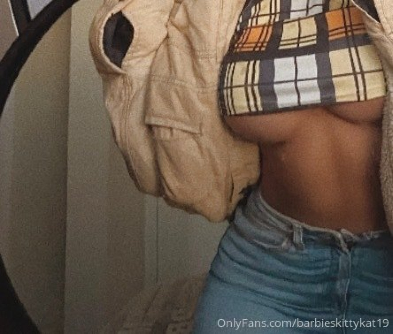 Photo by barbieskittykat19 published on December 9,2023 18:30:09 - BestThots