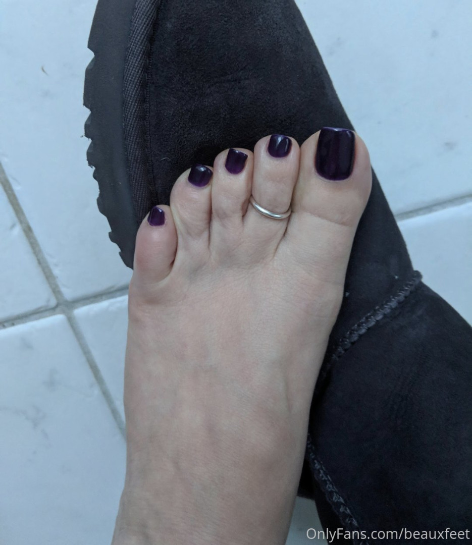 Photo by beauxfeet published on December 10,2023 02:46:07 - BestThots