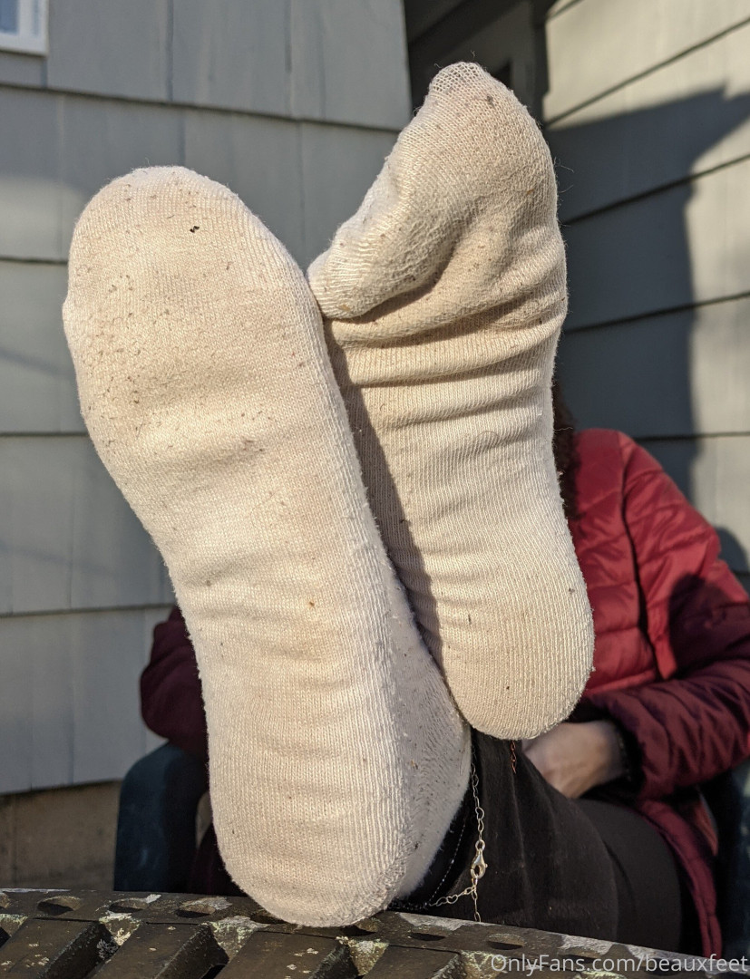 Photo by beauxfeet published on December 10,2023 02:48:01 - BestThots