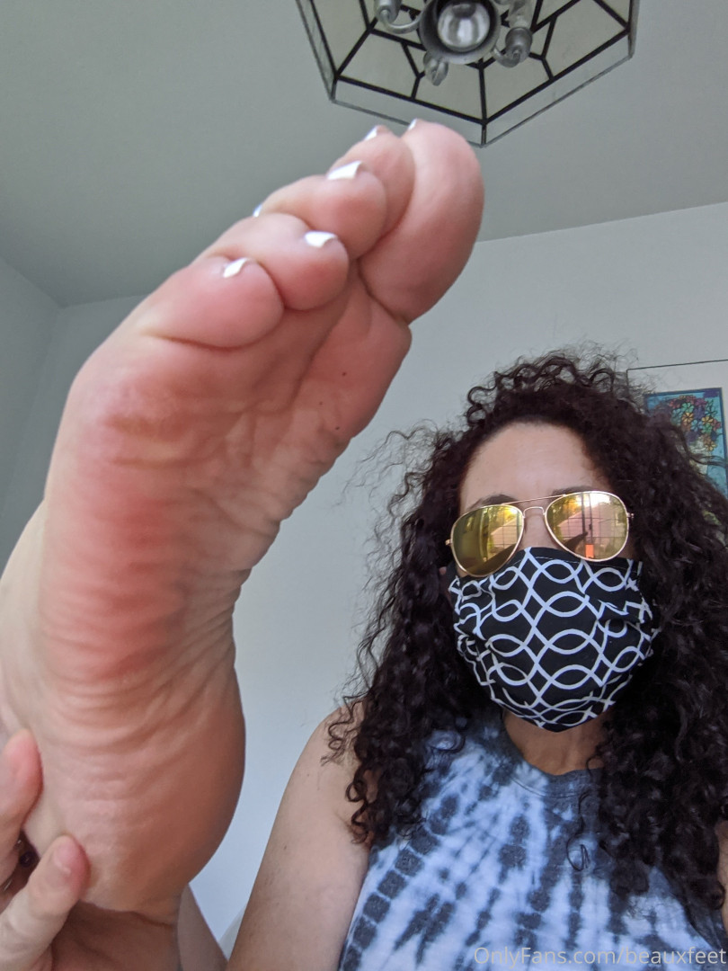 Photo by beauxfeet published on December 10,2023 02:48:32 - BestThots