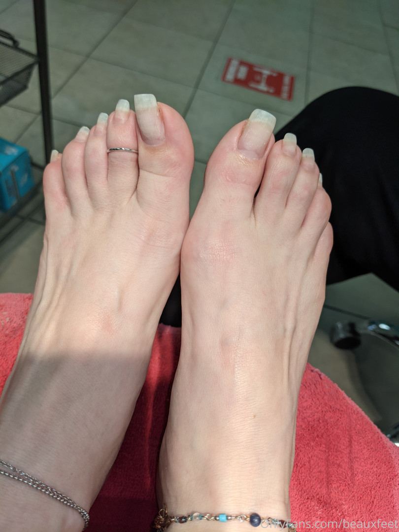 Photo by beauxfeet published on December 10,2023 03:01:42 - BestThots