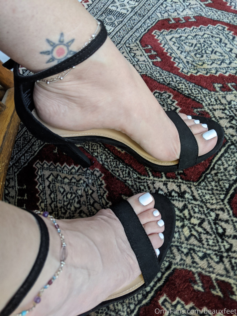 Photo by beauxfeet published on December 10,2023 03:01:45 - BestThots