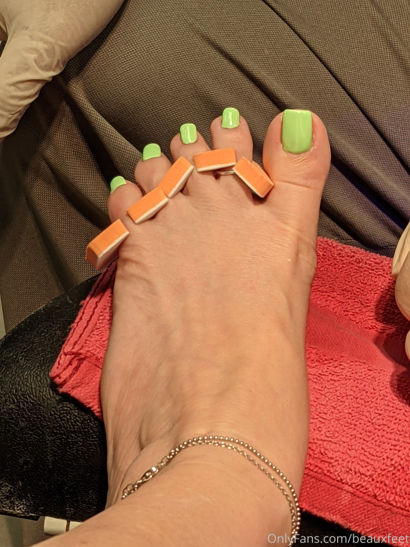 Photo by beauxfeet published on December 10,2023 03:04:20 - BestThots