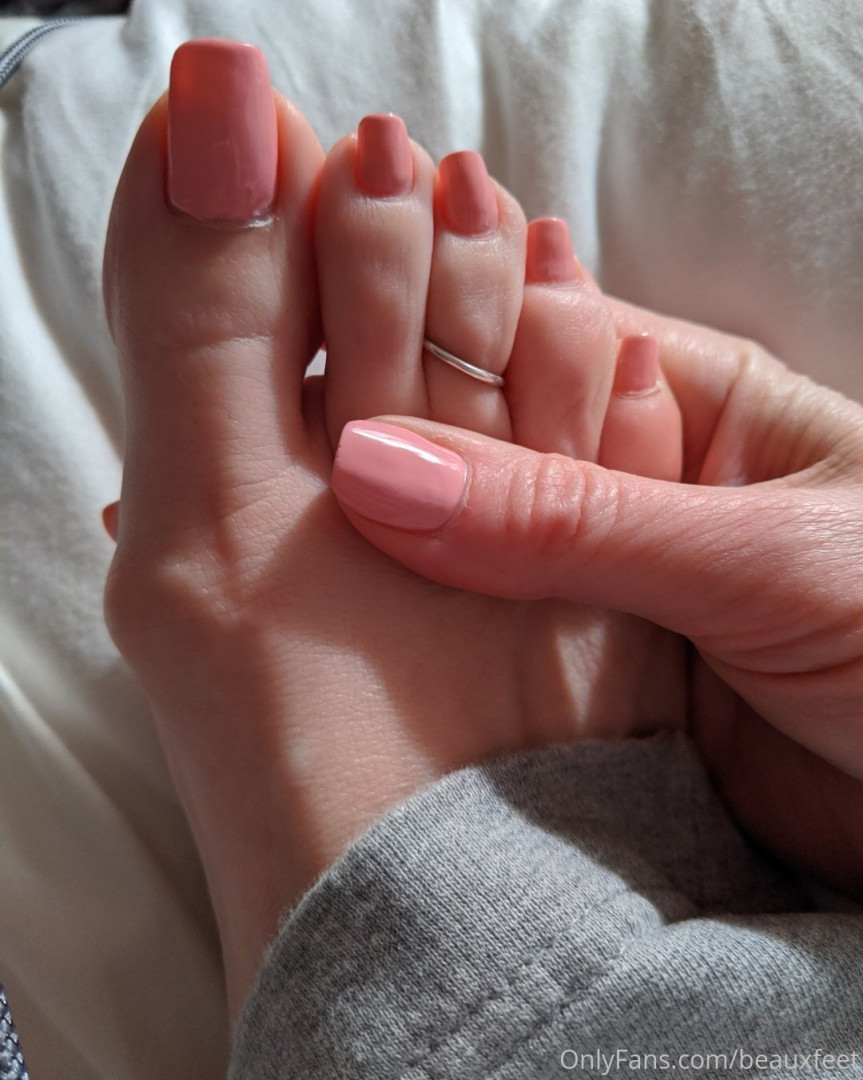 Photo by beauxfeet published on December 10,2023 03:04:48 - BestThots