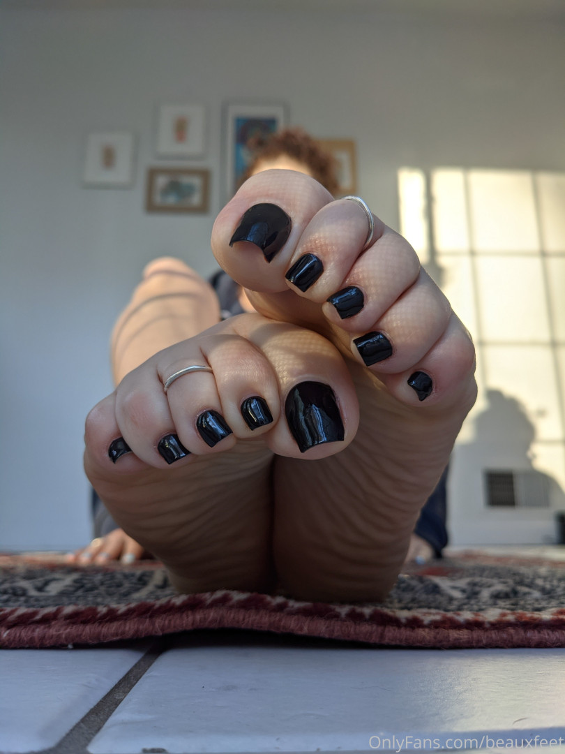 Photo by beauxfeet published on December 10,2023 03:06:07 - BestThots