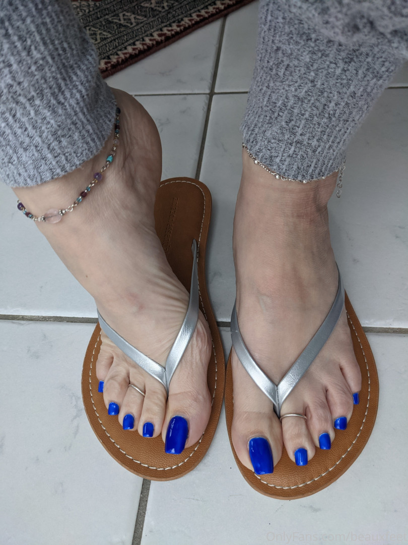 Photo by beauxfeet published on December 10,2023 03:13:24 - BestThots