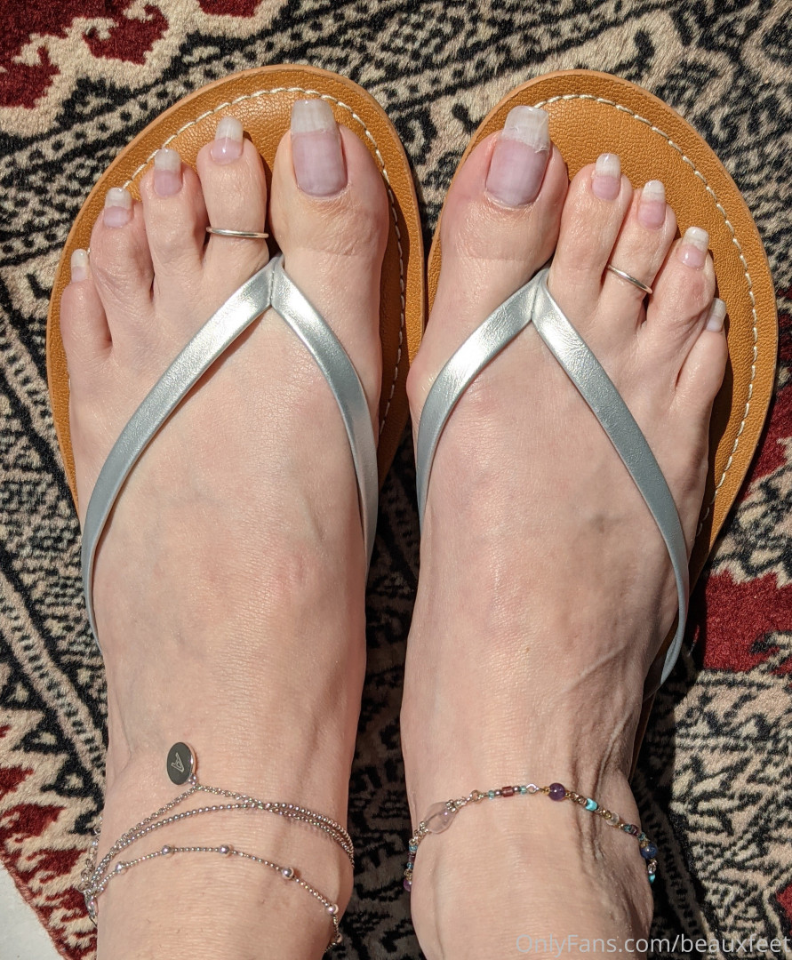 Photo by beauxfeet published on December 10,2023 03:16:52 - BestThots