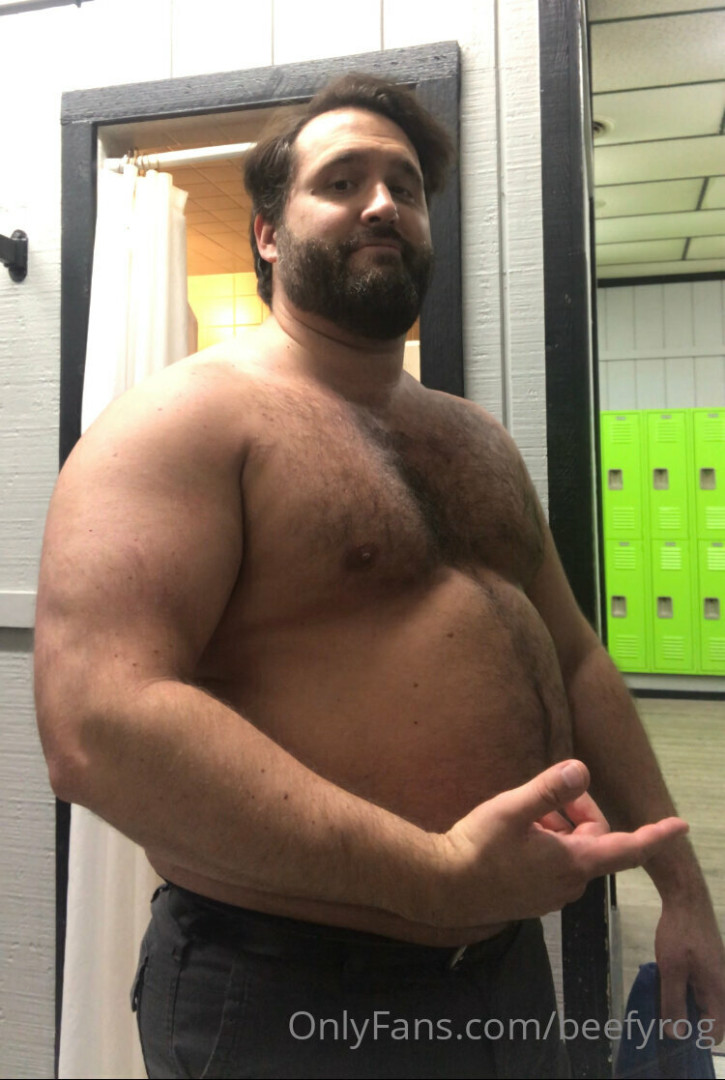 Photo by beefyrog published on December 10,2023 01:25:30 - BestThots