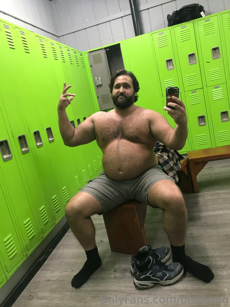 Photo by beefyrog published on December 10,2023 01:25:33 - BestThots