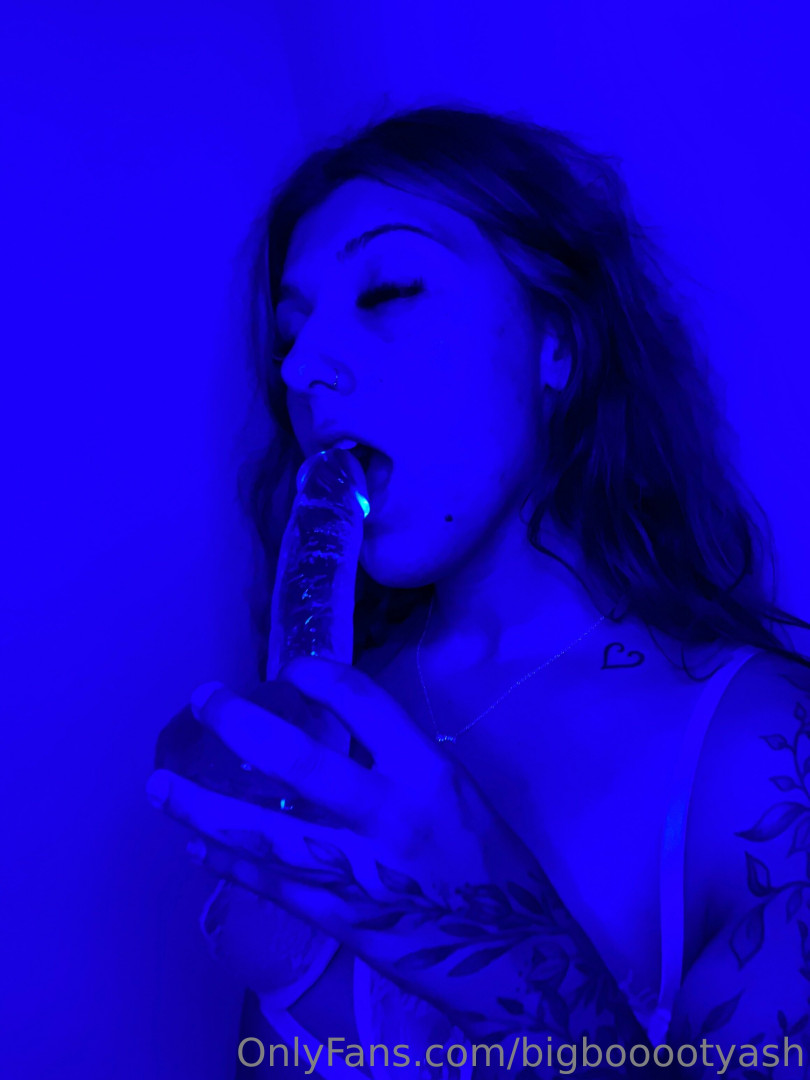 Photo by bigbooootyash published on December 9,2023 23:59:25 - BestThots