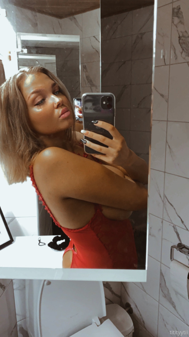 Photo by bigtitties1000 published on December 9,2023 23:46:22 - BestThots