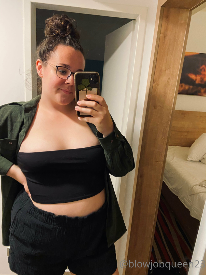 Photo by bjqueen23 published on December 9,2023 23:15:23 - BestThots