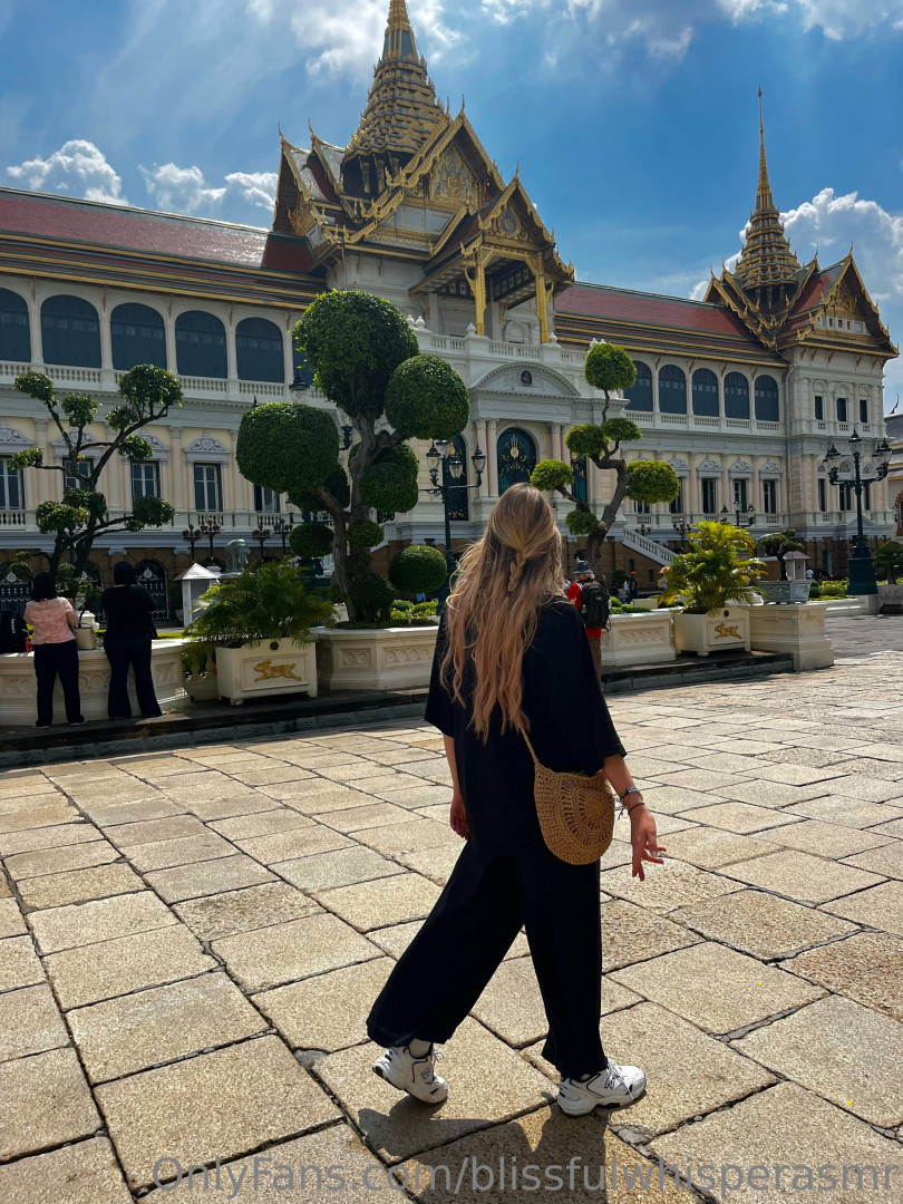 Photo by blissfulwhisperasmr published on December 9,2023 22:34:26 - BestThots