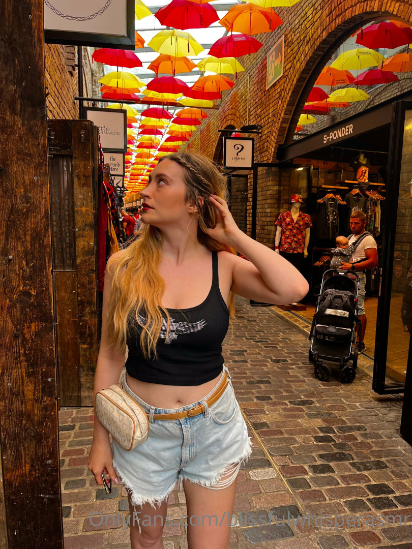 Photo by blissfulwhisperasmr published on December 9,2023 22:34:31 - BestThots