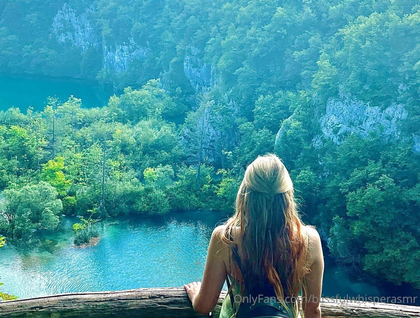 Photo by blissfulwhisperasmr published on December 9,2023 22:34:32 - BestThots