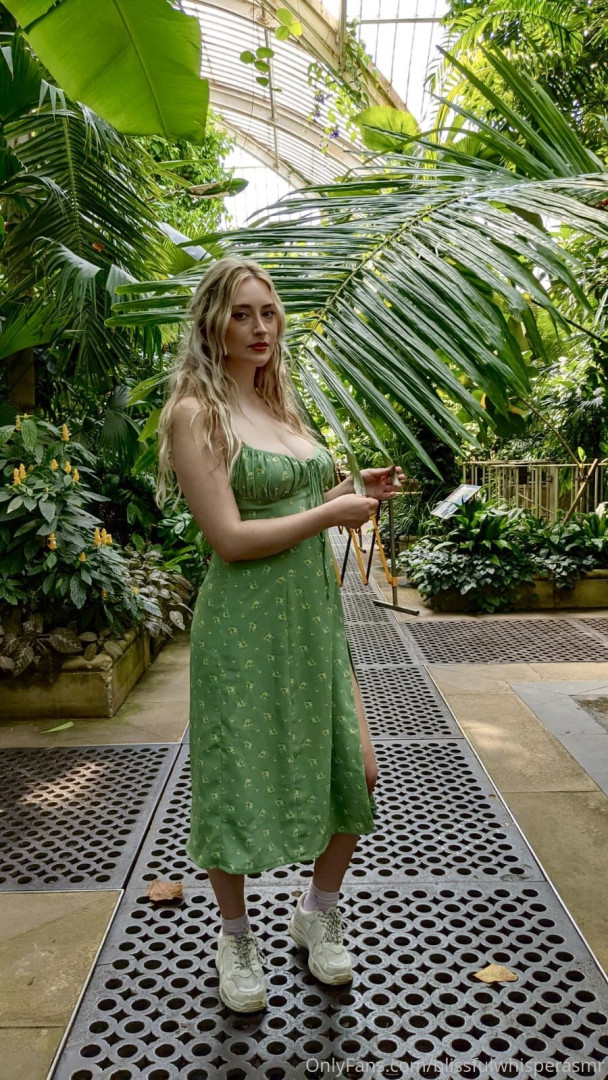 Photo by blissfulwhisperasmr published on December 9,2023 22:34:34 - BestThots