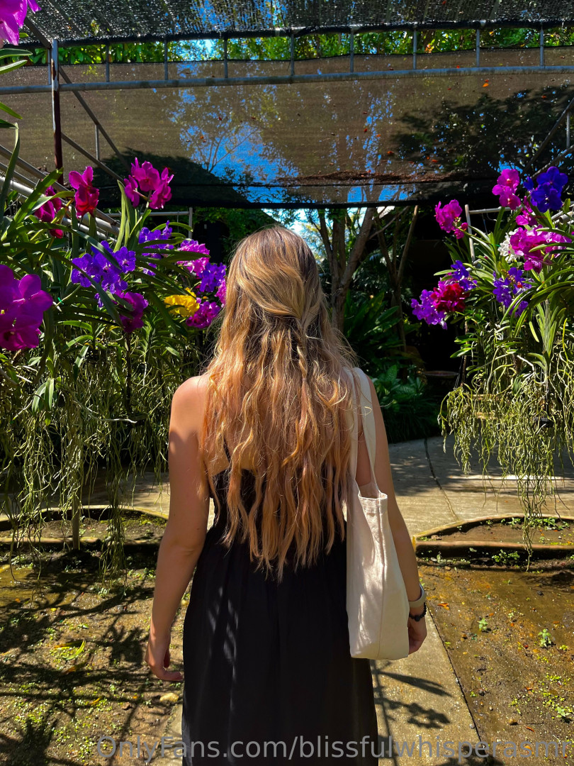 Photo by blissfulwhisperasmr published on December 9,2023 22:34:51 - BestThots