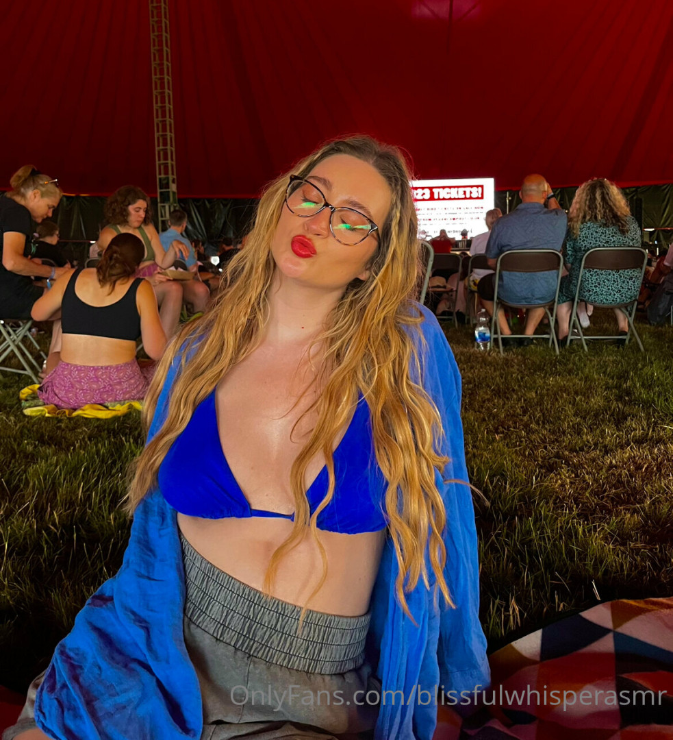Photo by blissfulwhisperasmr published on December 9,2023 22:35:21 - BestThots